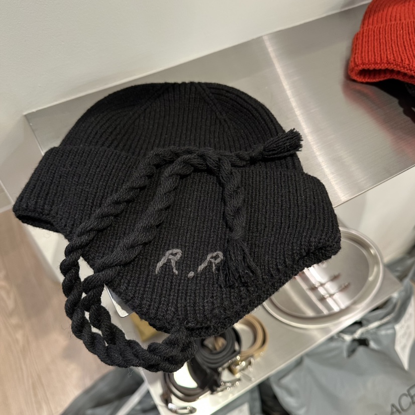 REIRAI東大門㊣實拍女裝新品推薦熱賣休閑25秋冬人氣時尚帽子Reirai帽子圖色4黑色