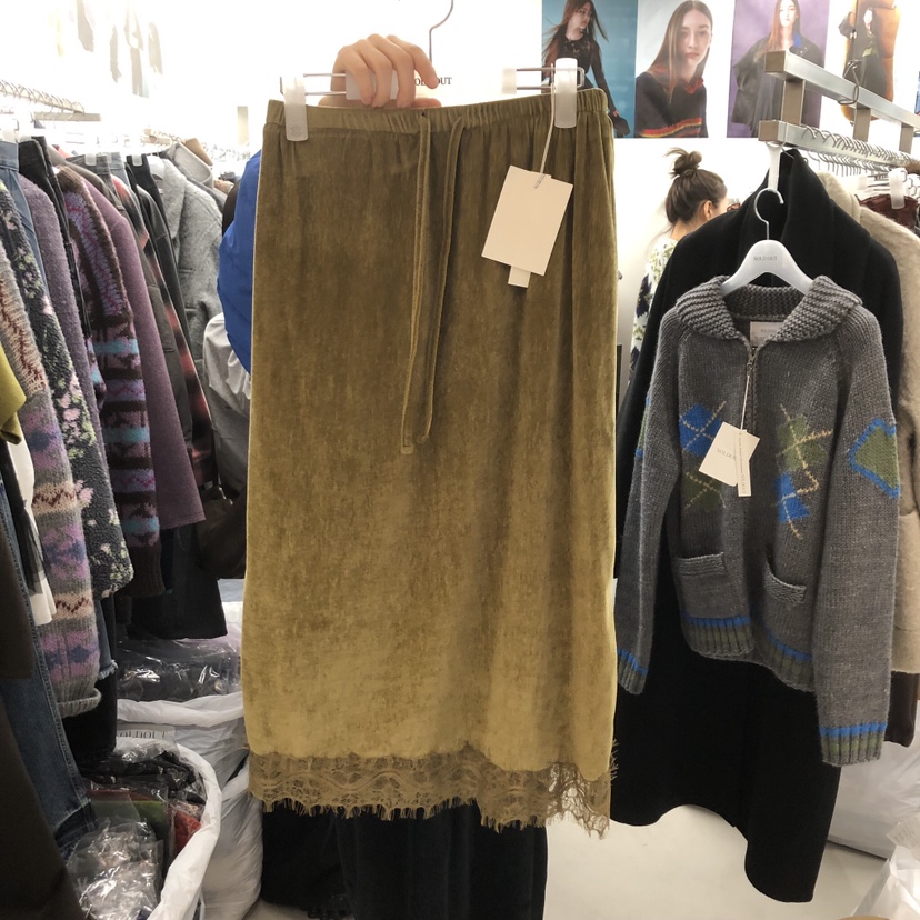 SOLD OUT東大門㊣實拍女裝新款推薦熱賣半身裙中短裙天鵝絨SOLD OUT半身裙/中短裙圖色1
