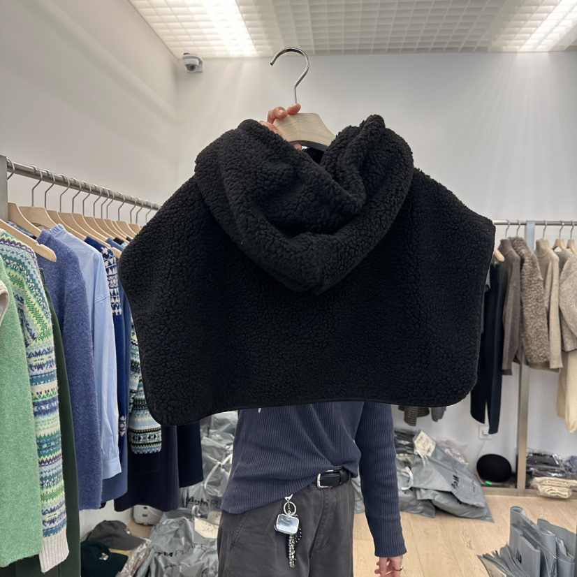 LTMS東大門㊣代購女士新款時尚推薦熱賣人氣圍巾披肩保暖兜帽LTMS圍巾/披肩