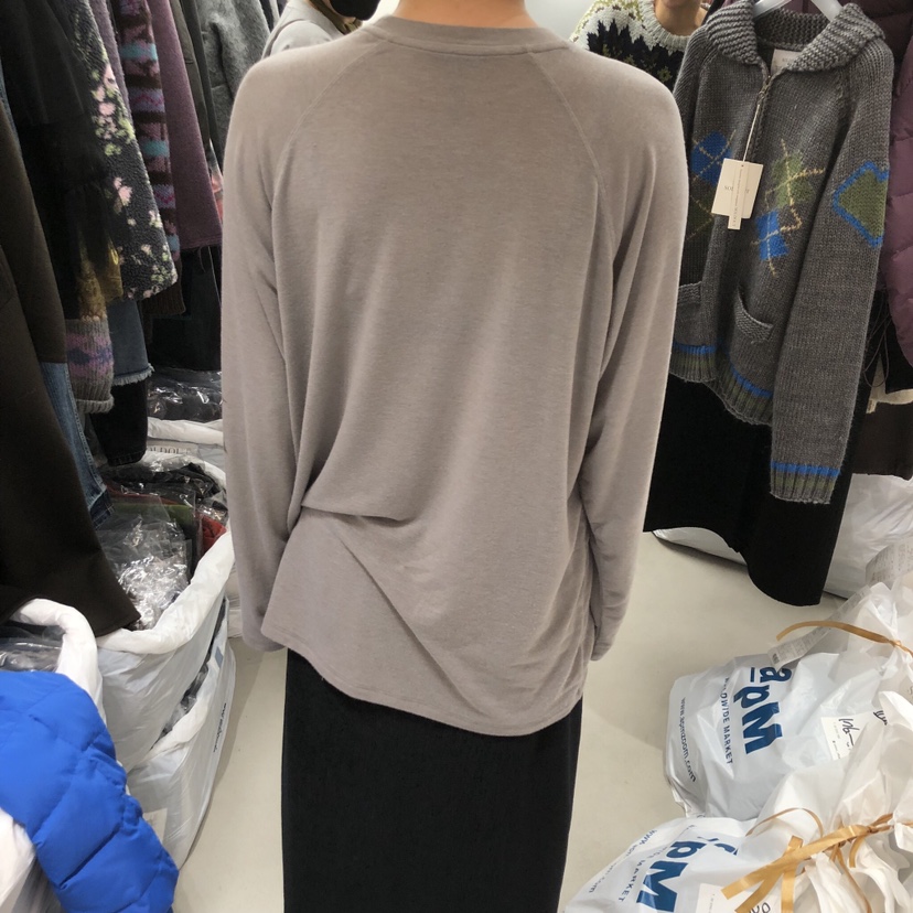 SOLD OUT韓國直郵㊣女士新品人氣25秋冬熱賣休閑推薦長袖T恤SOLD OUT長袖T恤