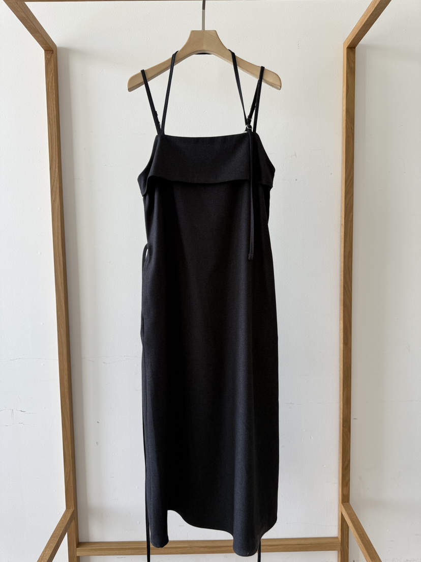 MUSHROOM-A韓國代購㊣女裝新款休閑25秋冬推薦職業熱賣連衣裙MUSHROOM連衣裙圖色1墨色