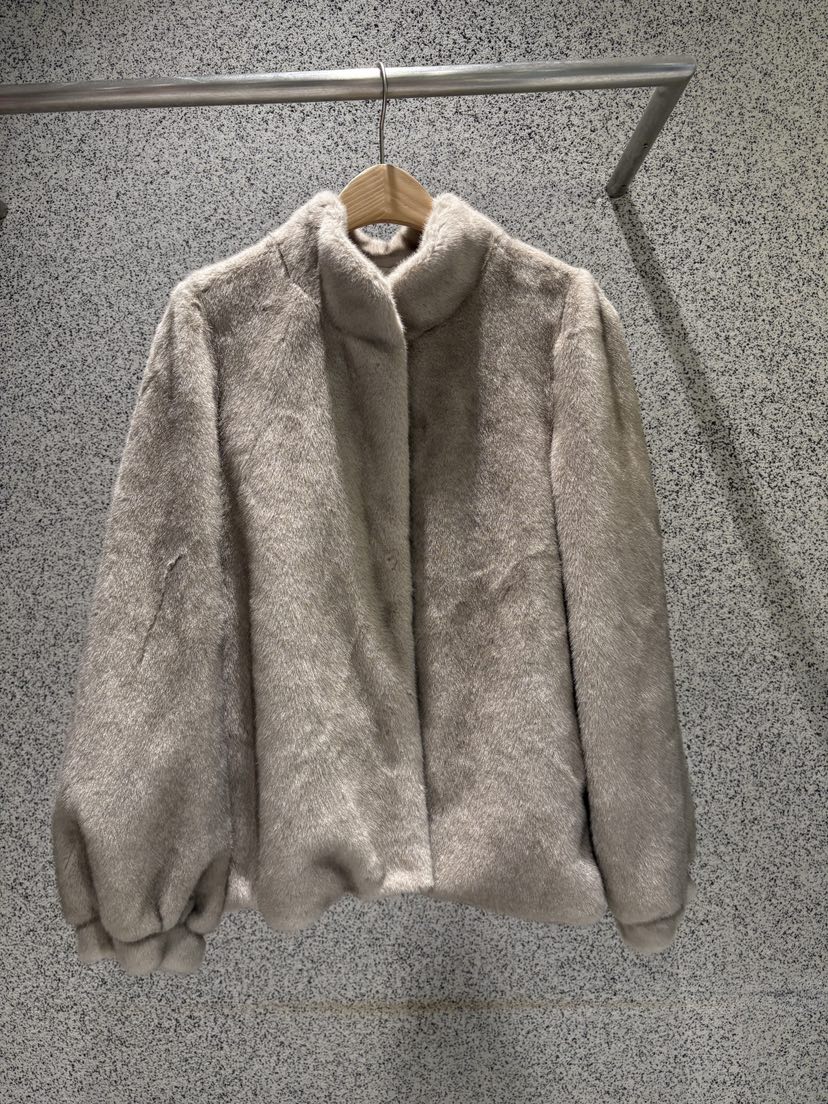 ADDICTED韓國直郵㊣女士新款職業推薦時尚熱賣短款大衣貂皮ADDICTED短款大衣圖色2