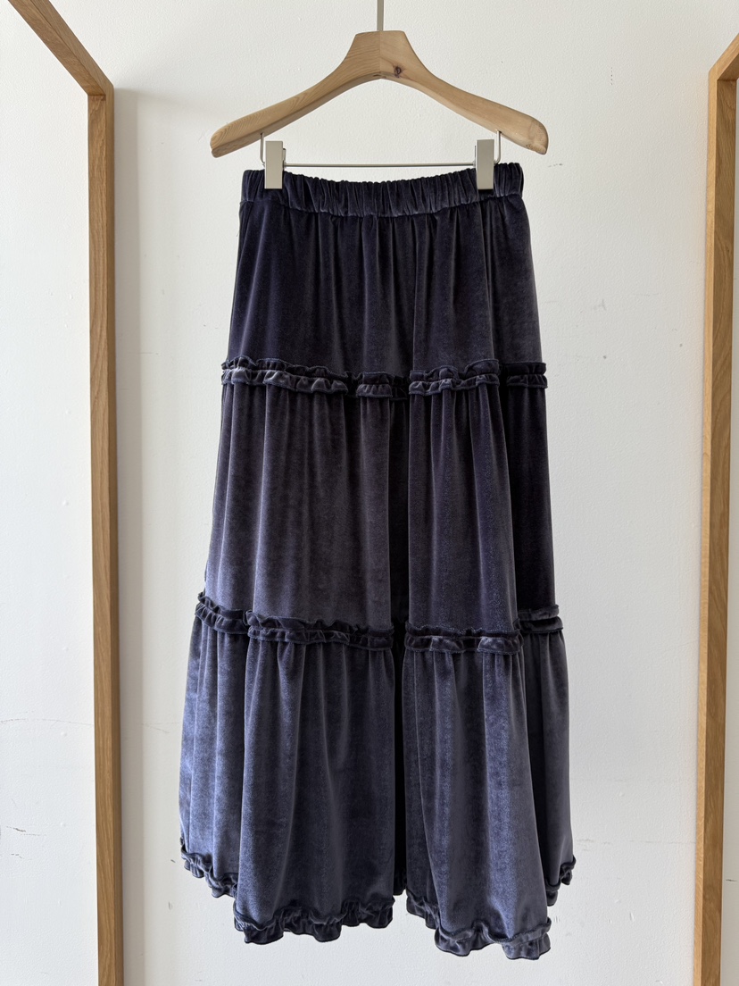 MUSHROOM-A東大門㊣代購女裝新款25秋冬職業休閑長裙天鵝絨MUSHROOM長裙圖色1深藍色