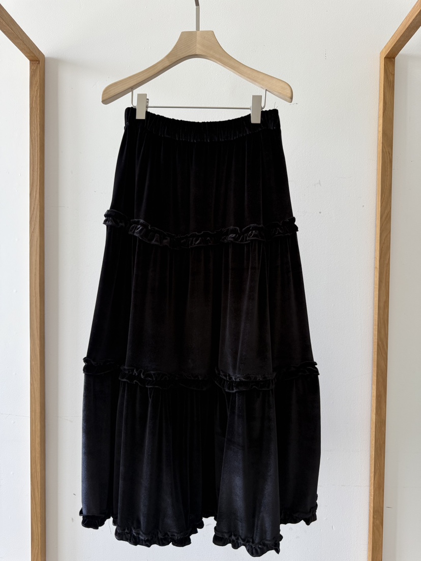 MUSHROOM-A東大門㊣代購女裝新款25秋冬職業休閑長裙天鵝絨MUSHROOM長裙圖色2黑色