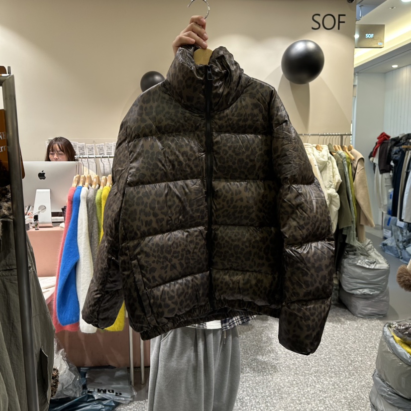 SOF韓國代購㊣女裝新品推薦人氣熱賣職業休閑短款羽絨服豹紋SOF短款羽絨服圖色2