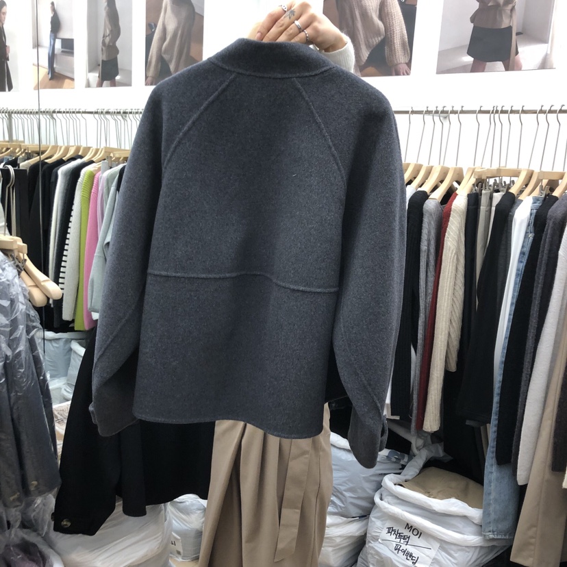 MOI-A韓國代購㊣女裝新款休閑時尚熱賣職業人氣短款大衣高領MOI-A短款大衣