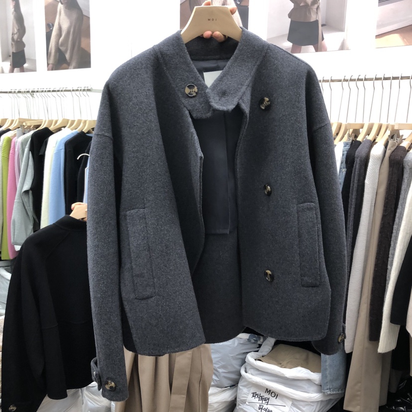 MOI-A韓國代購㊣女裝新款休閑時尚熱賣職業人氣短款大衣高領MOI-A短款大衣圖色1