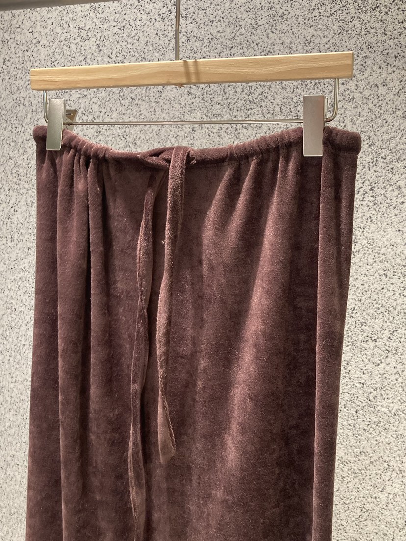 ADDICTED東大門㊣實拍女裝新品休閑推薦熱賣職業長裙天鵝絨ADDICTED長裙