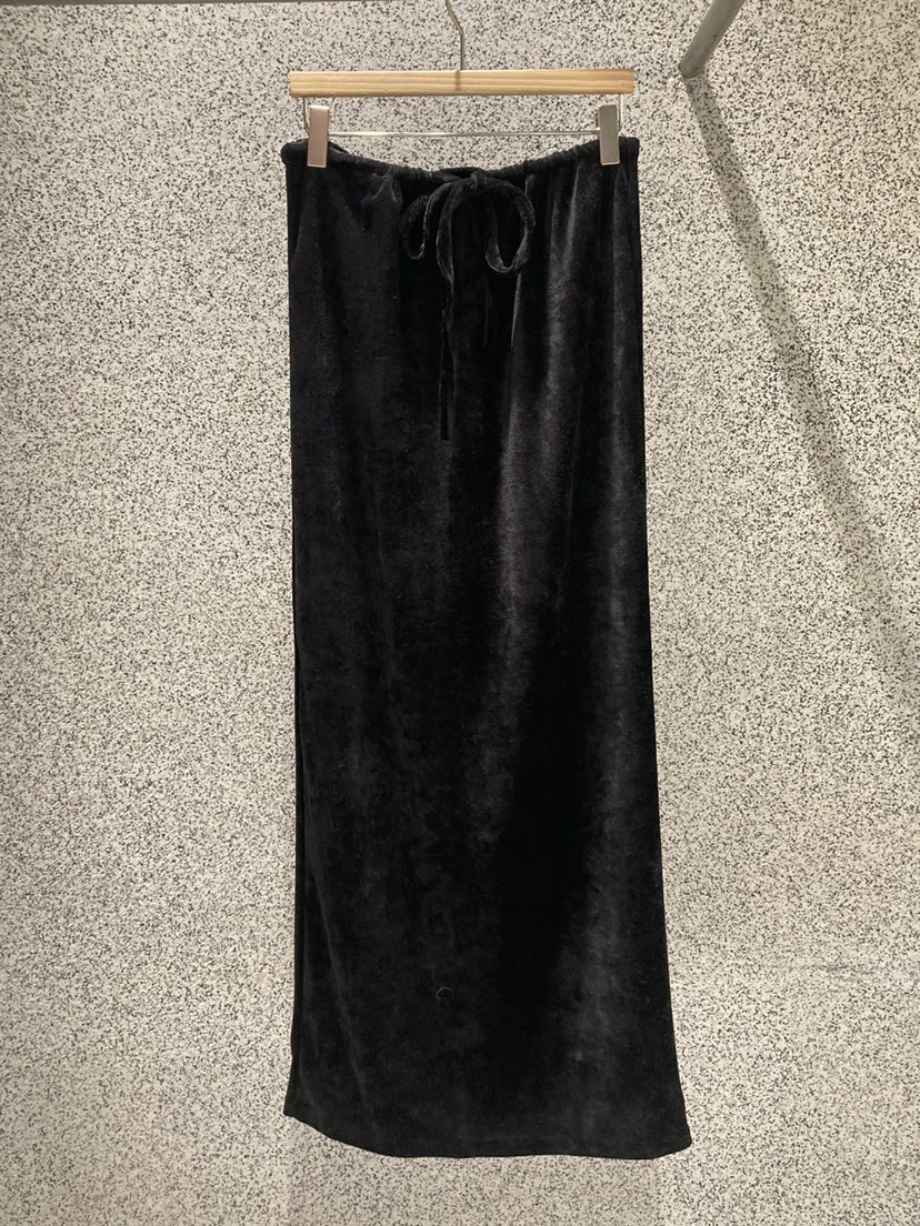 ADDICTED東大門㊣實拍女裝新品休閑推薦熱賣職業長裙天鵝絨ADDICTED長裙圖色2