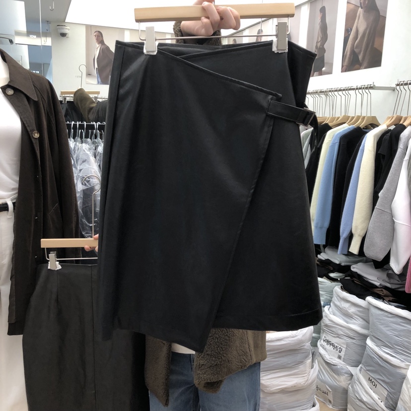 MOI-A韓國直郵㊣女士新款時尚推薦職業人氣半身裙中短裙皮革MOI-A半身裙/中短裙圖色2