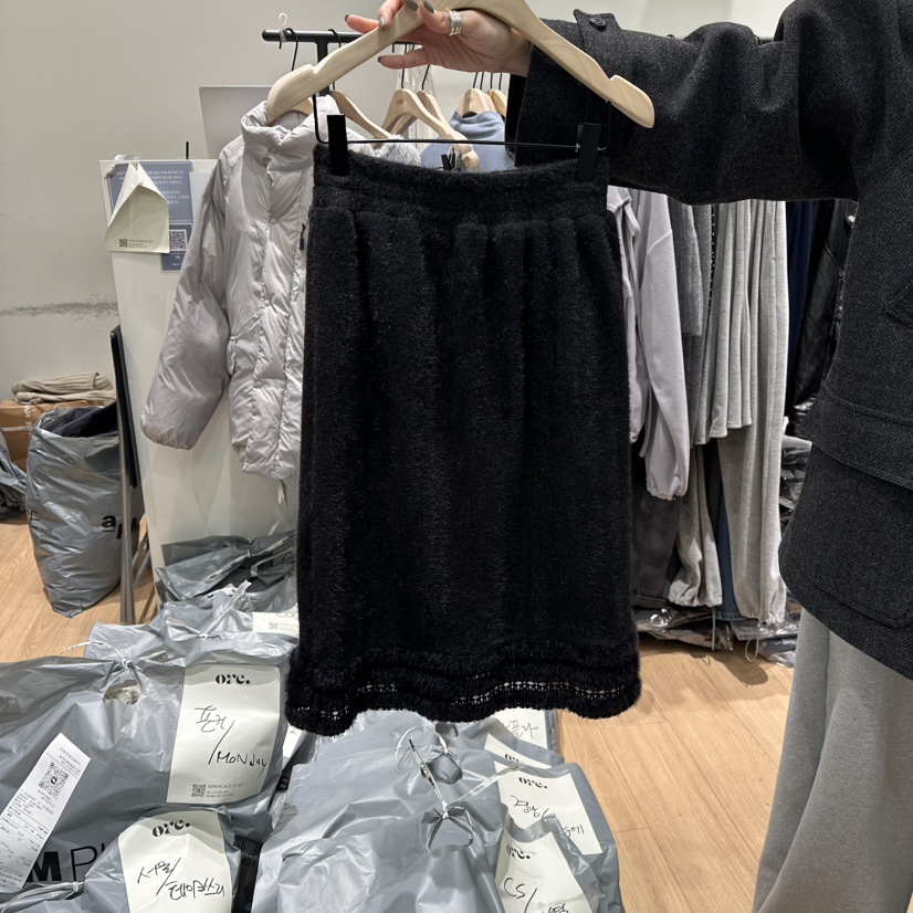 ORE-P韓國代購㊣女士新品25秋冬時尚人氣職業半身裙中短裙ORE半身裙/中短裙圖色2