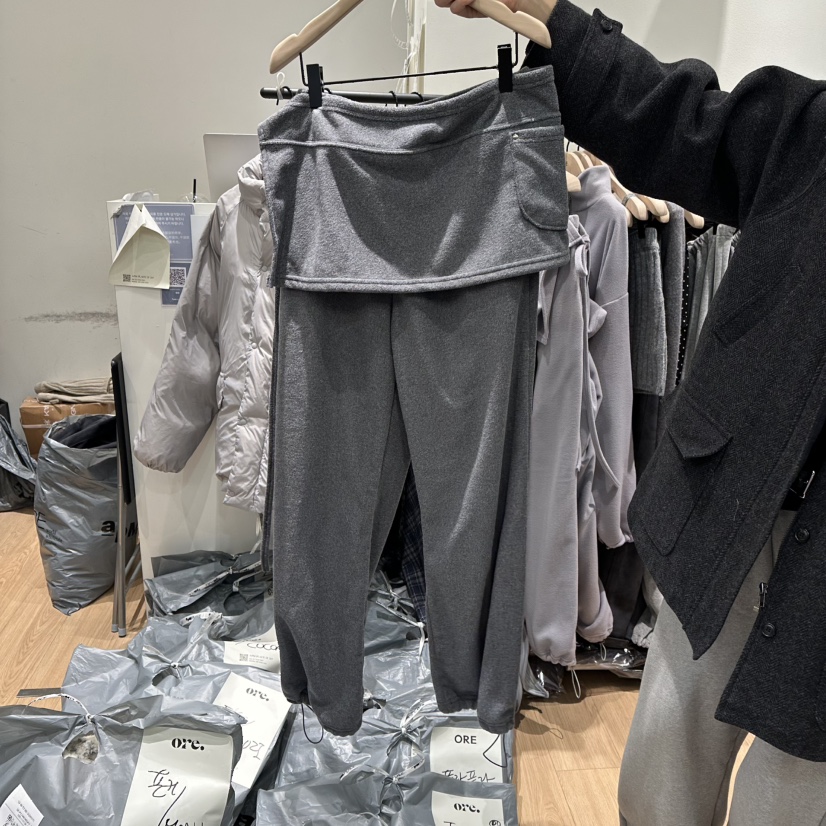 ORE-P東大門㊣實拍女裝新款人氣時尚熱賣推薦25秋冬裙褲羊毛ORE裙褲圖色2深灰