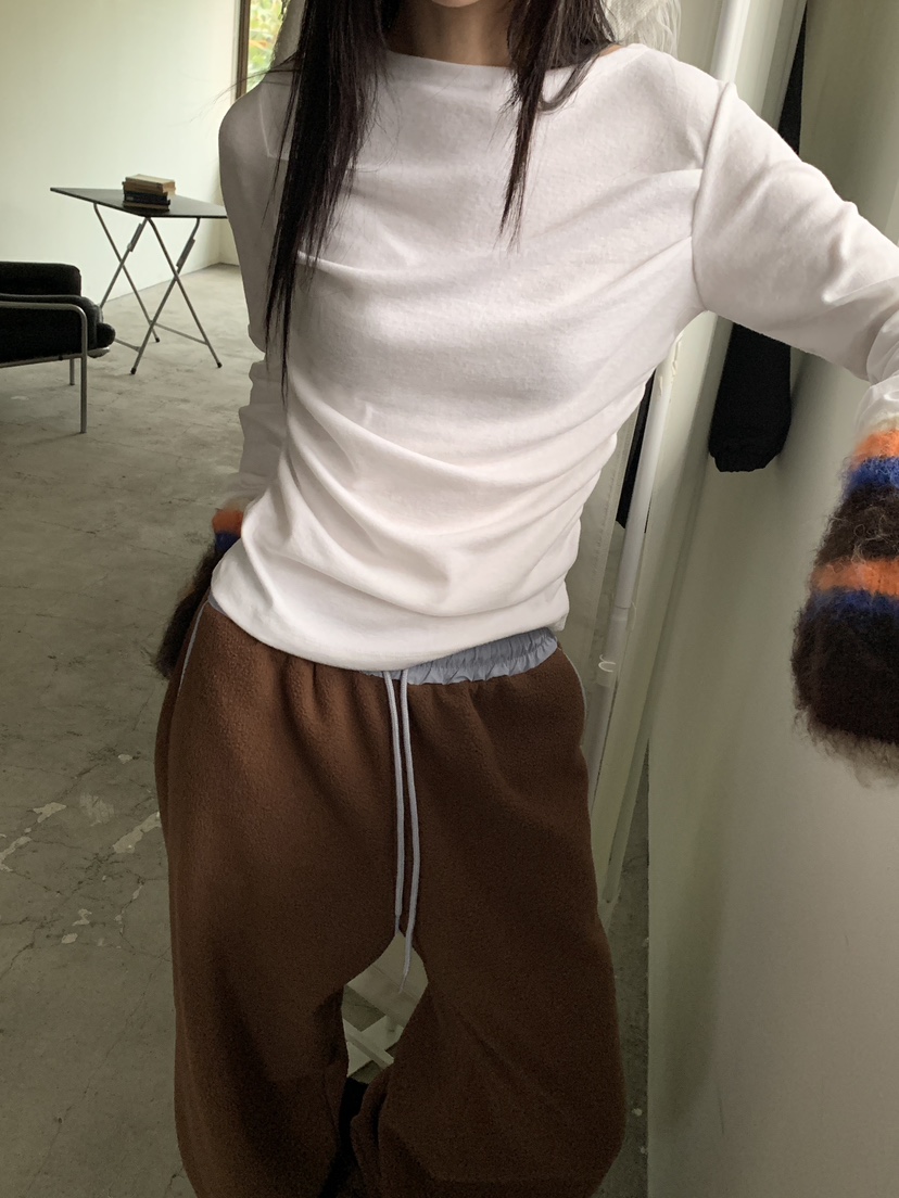 MORE THAN-P韓國代購㊣女裝新品時尚熱賣推薦25秋冬長袖T恤MORE THAN長袖T恤