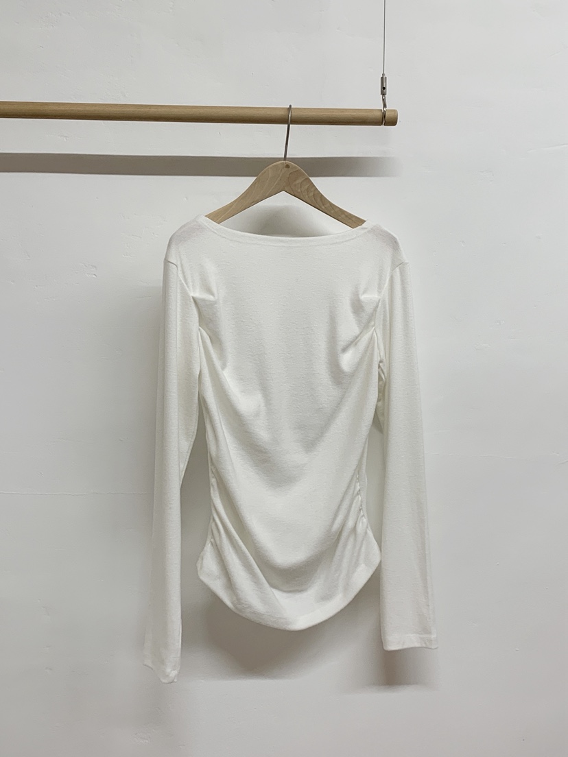 MORE THAN-P韓國代購㊣女裝新品時尚熱賣推薦25秋冬長袖T恤MORE THAN長袖T恤圖色1