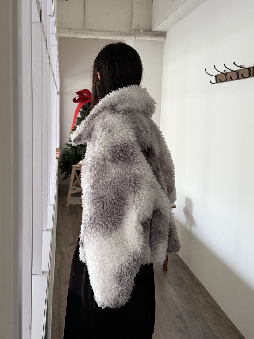 MORE THAN-P東大門㊣實拍女士新款25秋冬短款大衣毛絨皮草MORE THAN短款大衣