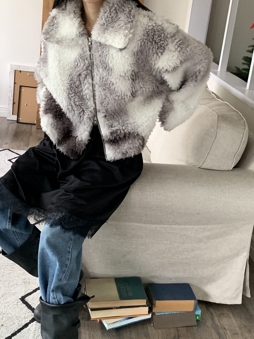 MORE THAN-P東大門㊣實拍女士新款25秋冬短款大衣毛絨皮草MORE THAN短款大衣