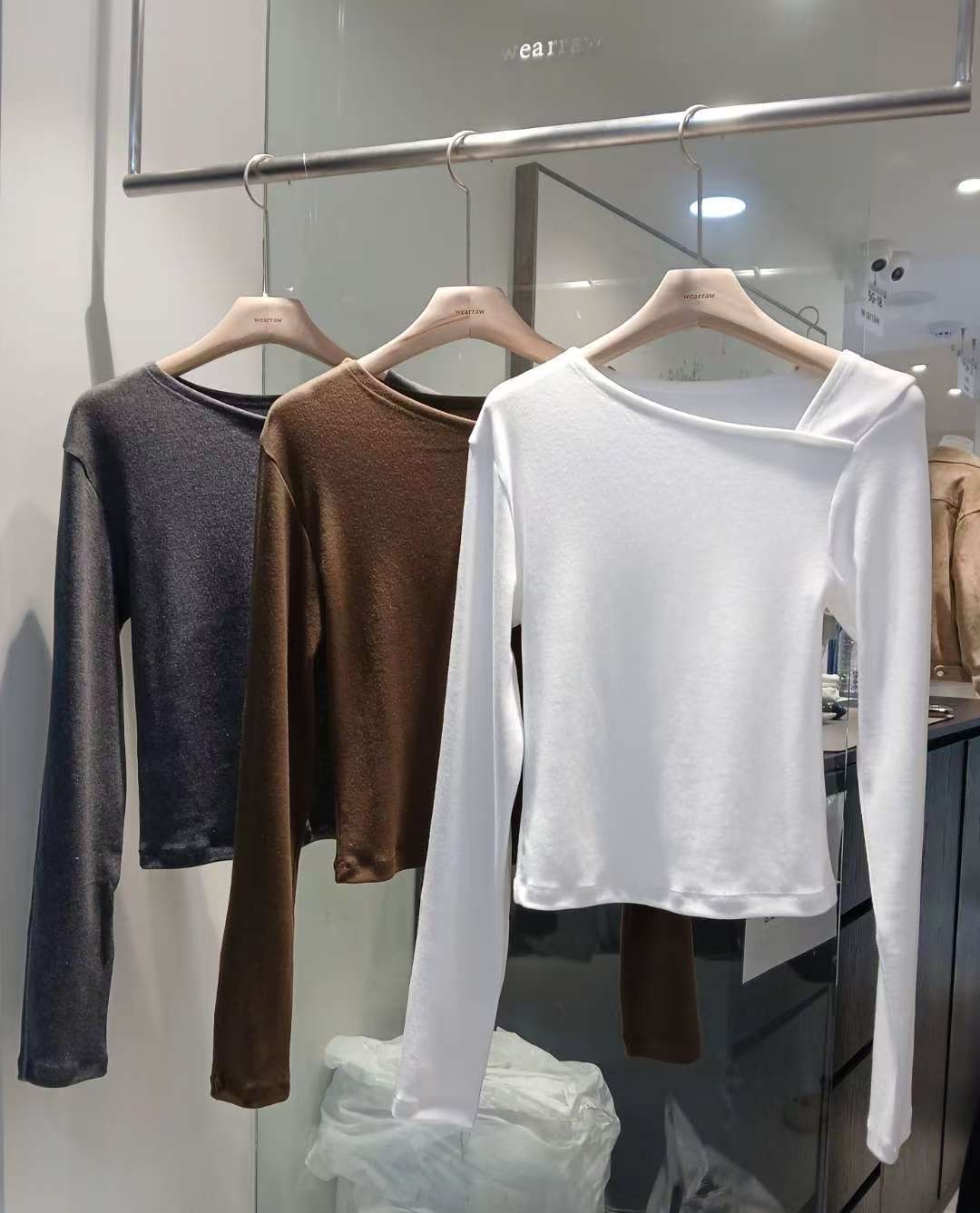 WEARRAW韓國代購㊣女裝新品時尚25秋冬職業熱賣人氣長袖T恤WEARRAW長袖T恤圖色2左二色