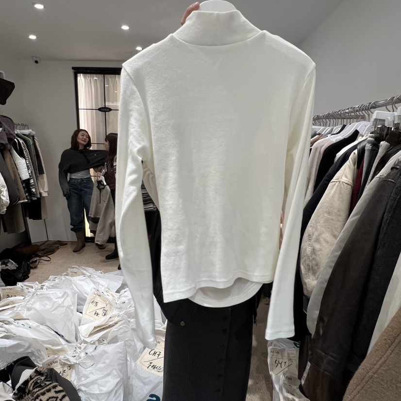 VENIR-a東大門㊣實拍女裝新款時尚熱賣25秋冬推薦真品長袖T恤VENIR-a長袖T恤