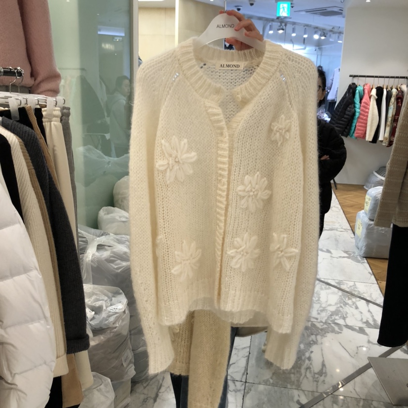 ALMOND韓國直郵㊣女裝新品時尚休閑推薦熱賣真品毛衣花朵開衫ALMOND毛衣圖色2