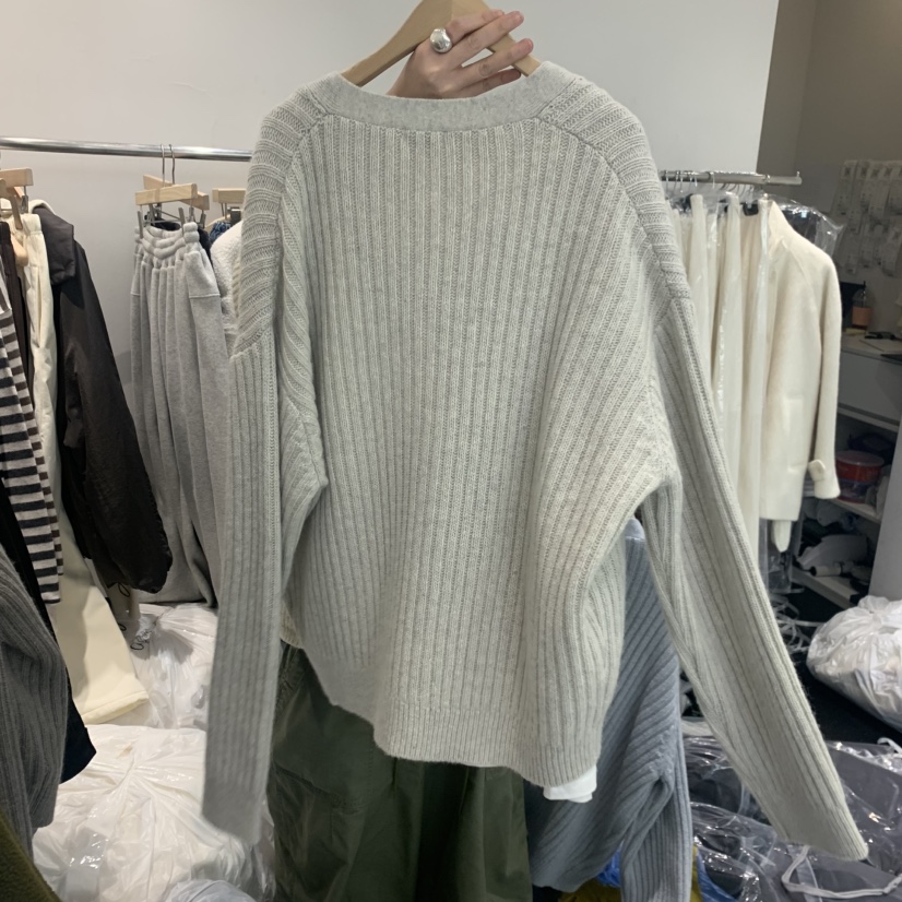 TAFFETA韓國代購㊣女裝新品推薦人氣職業時尚25秋冬毛衣不含內搭TAFFETA毛衣