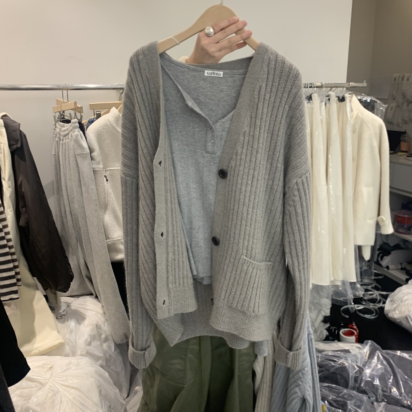 TAFFETA韓國代購㊣女裝新品推薦人氣職業時尚25秋冬毛衣不含內搭TAFFETA毛衣圖色2