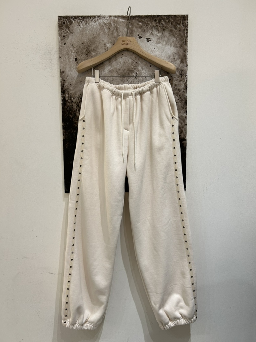 SUNDER MARKET東大門㊣實拍女裝新款時尚25秋冬休閑褲加絨鏤空SUNDER MARKET休閑褲圖色2