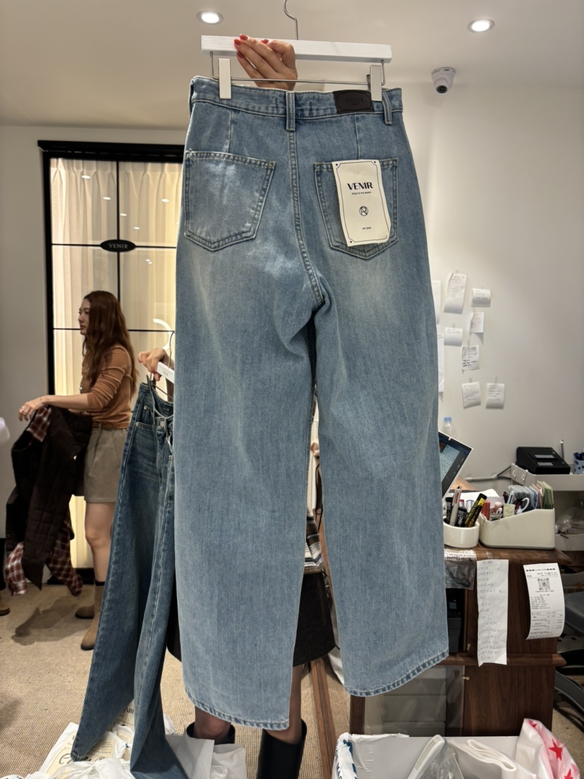 VENIR-a東大門㊣代購女士新款職業熱賣時尚真品休閑牛仔褲VENIR-a牛仔褲