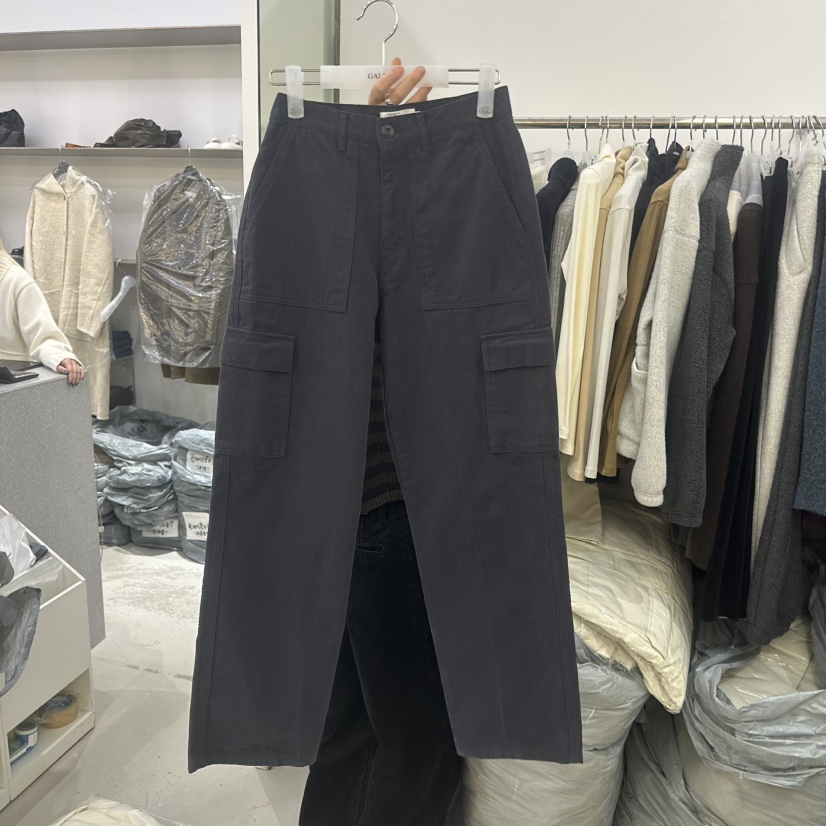 GALLERY-P東大門㊣實拍女裝新款25秋冬熱賣職業休閑褲工裝褲GALLERY-P休閑褲圖色2