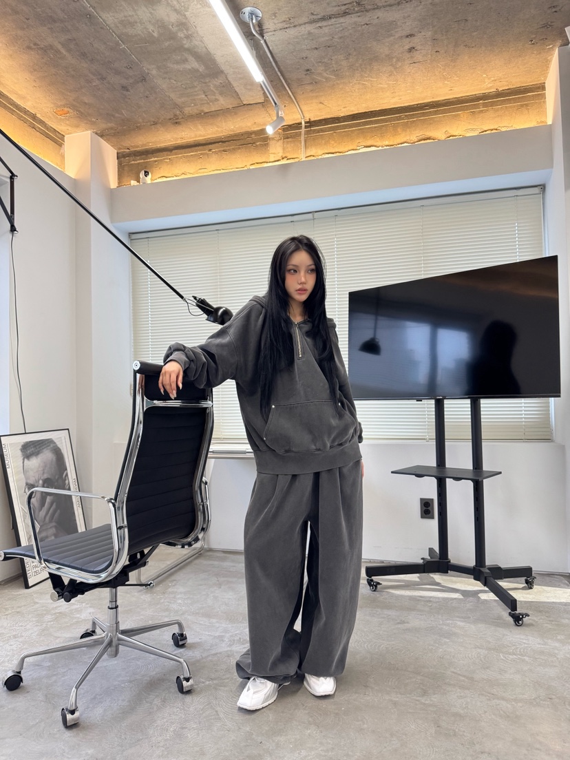 SEEOT東大門㊣直郵女士新品熱賣衛衣男女同款連帽衫羊皮拉鏈SEEOT衛衣