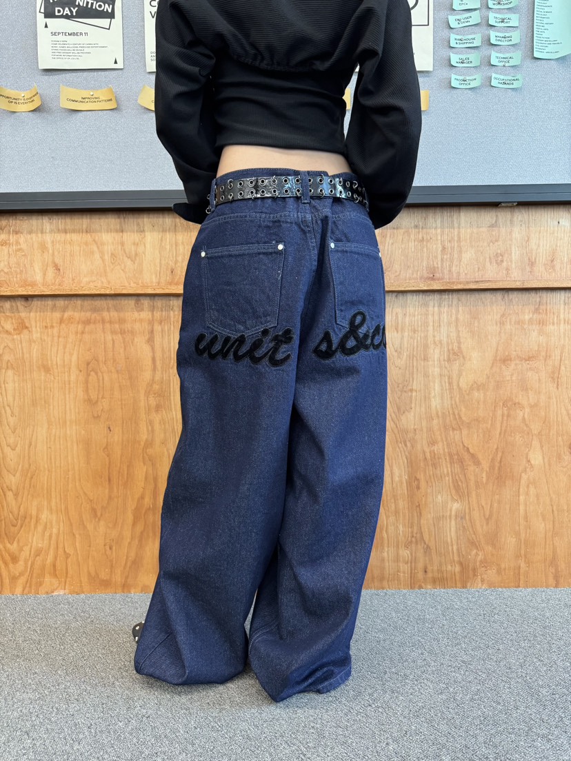 SEEOT東大門㊣實拍女裝新款職業牛仔褲不含腰帶男女同款天鵝絨刺繡SEEOT牛仔褲