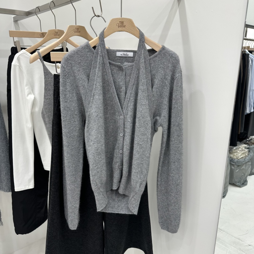 THE VALUE東大門㊣代購女裝新品時尚人氣針織衫假兩件雙層THE VALUE針織衫圖色2