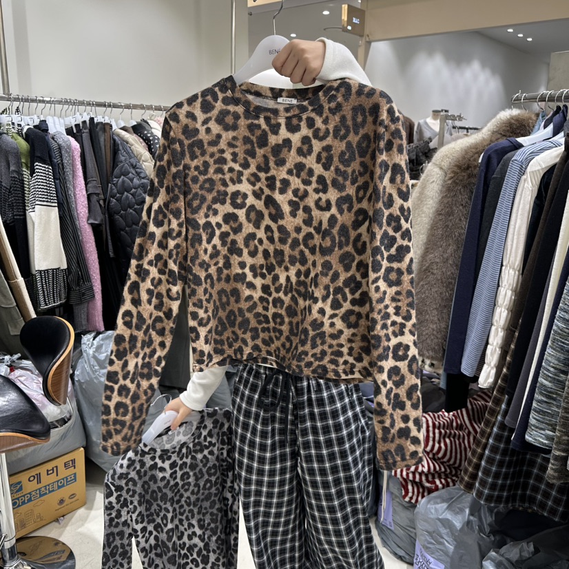 BENE東大門㊣實拍女士新款25秋冬休閑人氣推薦職業熱賣長袖T恤BENE長袖T恤圖色1