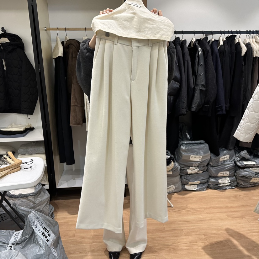 MUYBIEN韓國直郵㊣女裝新品熱賣時尚職業推薦人氣休閑褲羊毛MUYBIEN休閑褲圖色1