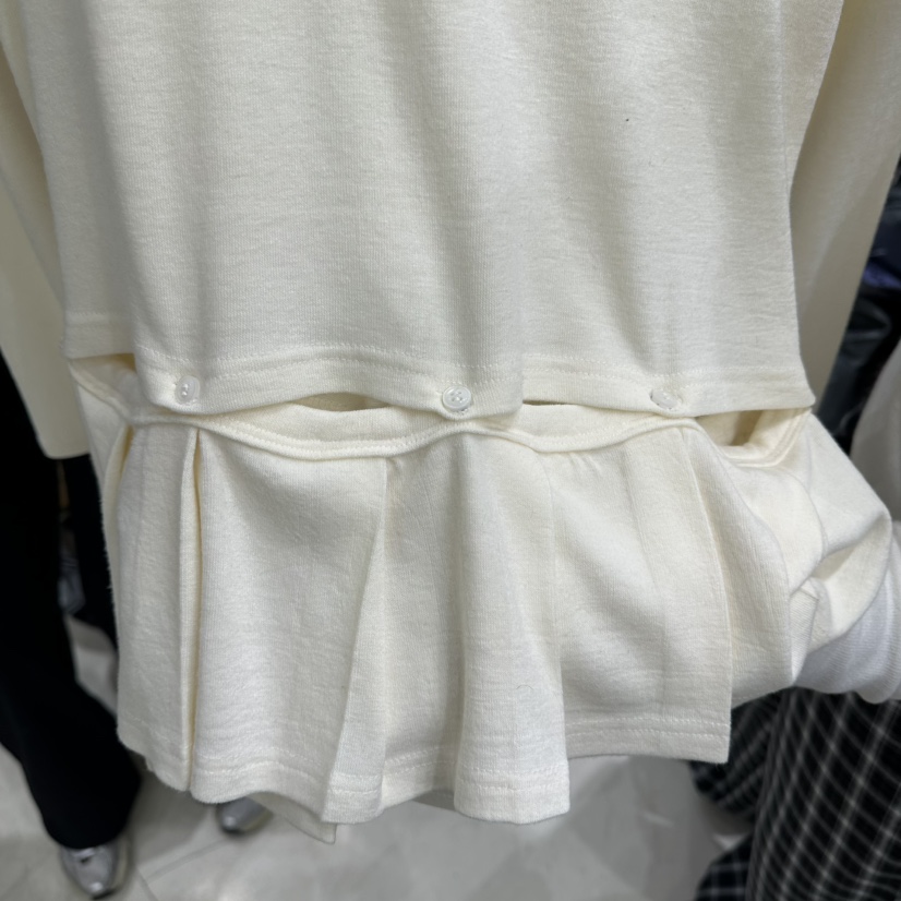 BENE韓國代購㊣女裝新品25秋冬推薦熱賣人氣休閑職業長袖T恤BENE長袖T恤