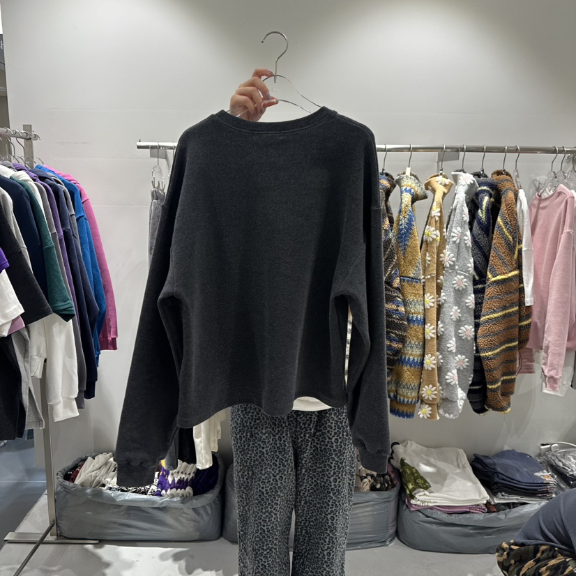 COMBO東大門㊣直郵女裝新品推薦人氣時尚休閑職業25秋冬長袖T恤COM_BO長袖T恤