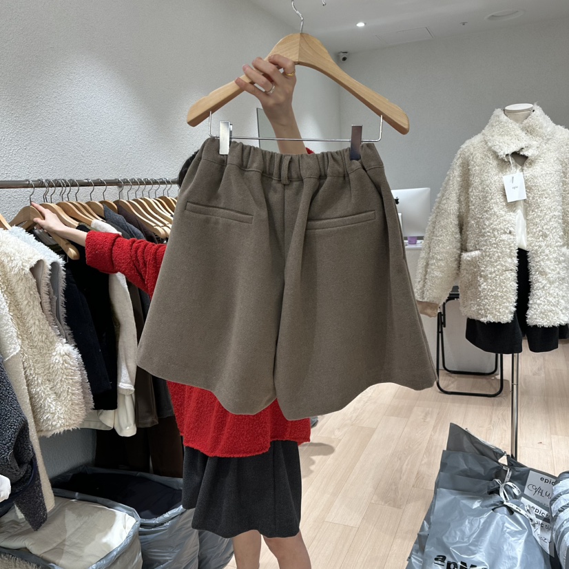 EPIC-S東大門㊣直郵女士新品時尚職業推薦25秋冬人氣休閑短褲EPIC-S短褲