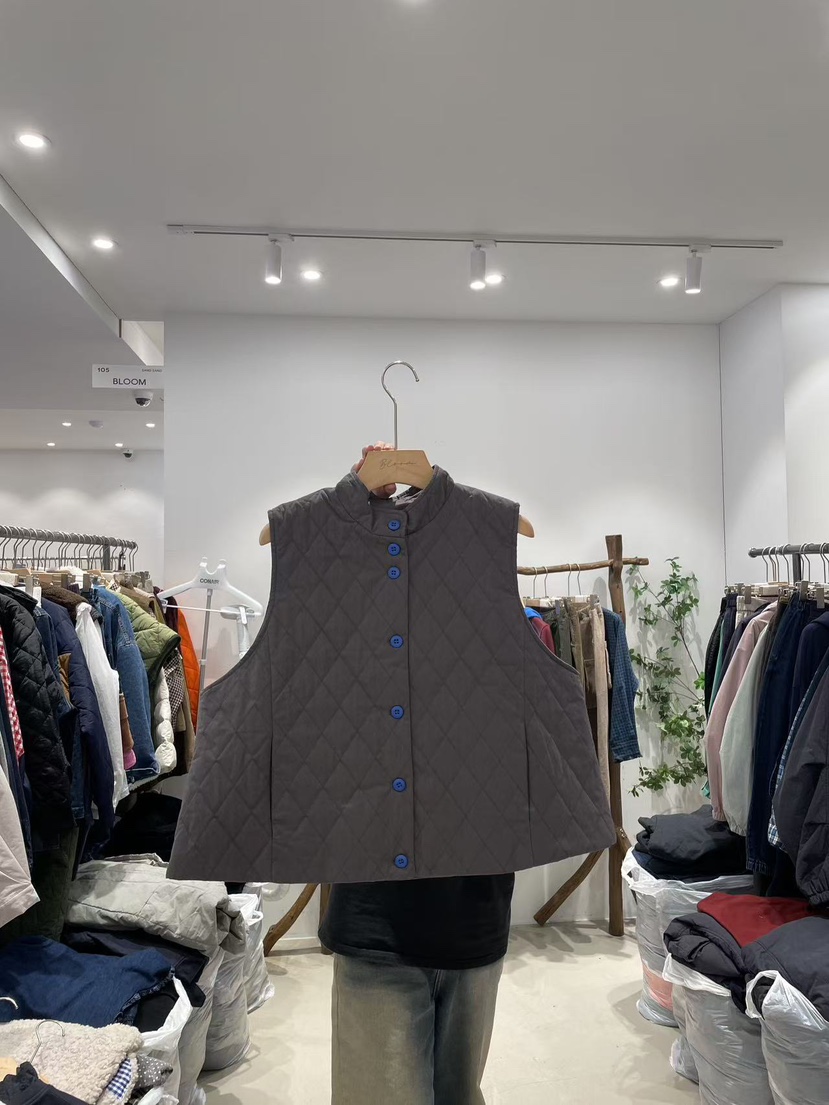 BLOOM韓國直郵㊣女士新款推薦休閑人氣熱賣25秋冬馬甲夾棉絎縫BLOOM-S馬甲圖色2