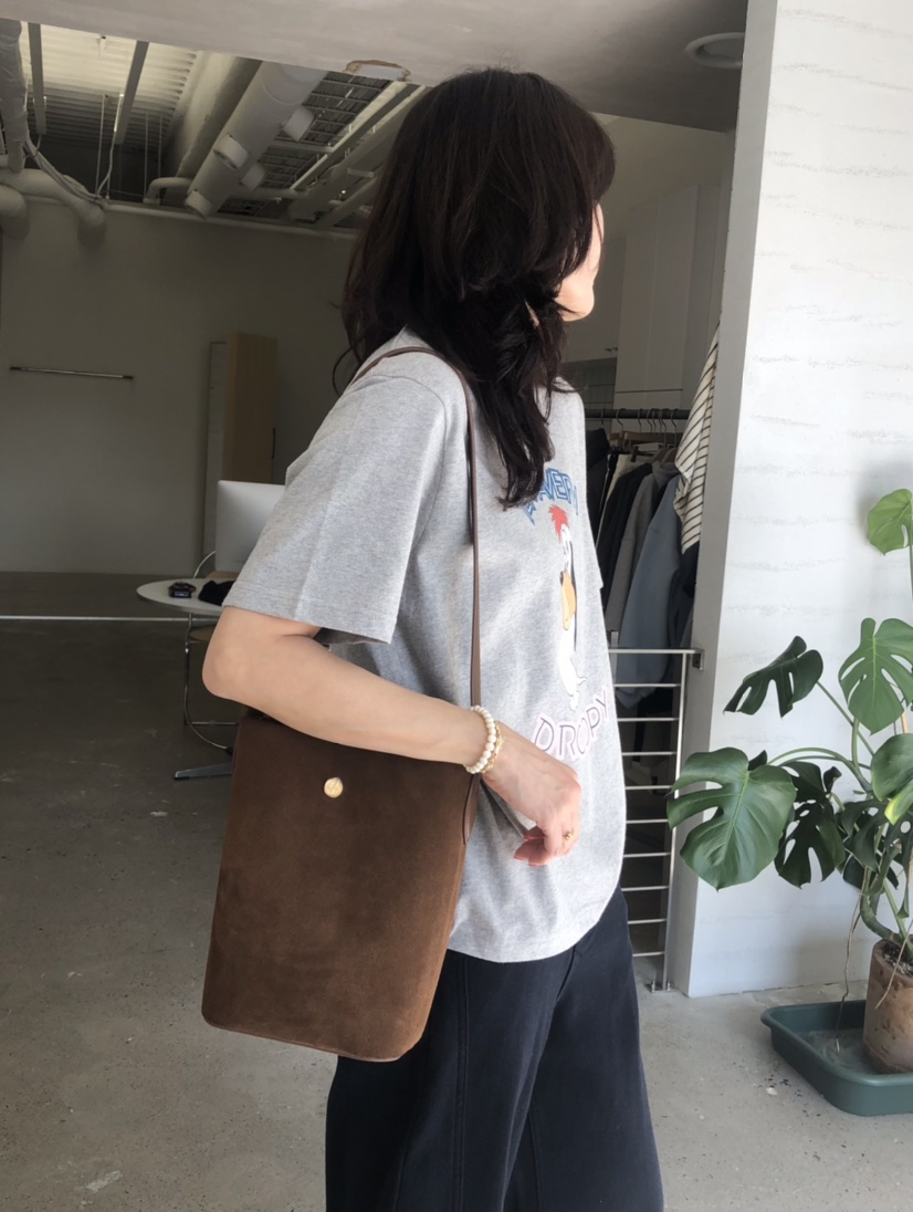 GLAD SOME東大門㊣代購女士新品職業休閑人氣時尚推薦25秋冬T恤GLAD SOMET恤