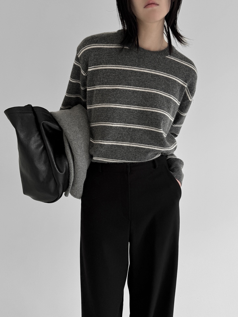 YIKHO STYLE韓國直郵㊣女士新款熱賣時尚休閑25秋冬針織衫YIKHO STYLE針織衫