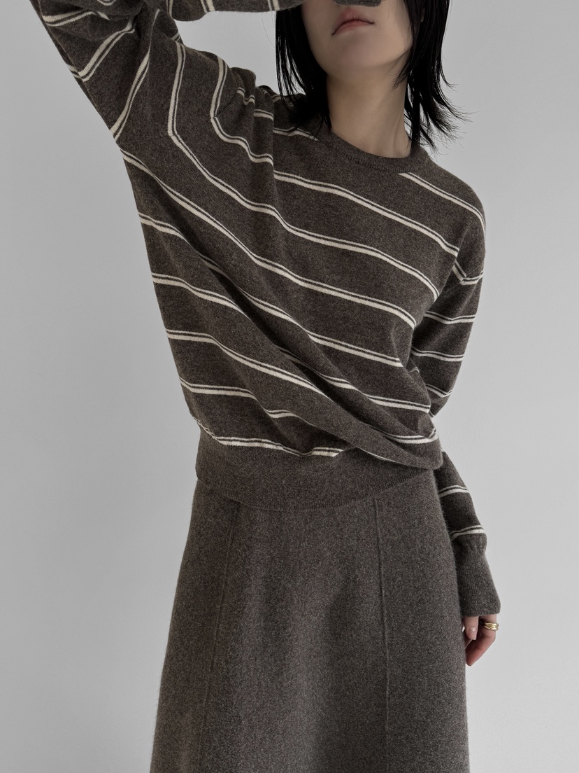 YIKHO STYLE韓國直郵㊣女士新款熱賣時尚休閑25秋冬針織衫YIKHO STYLE針織衫