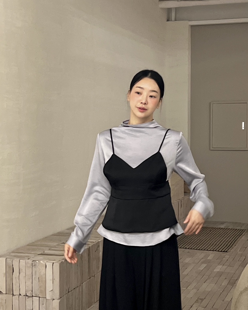 VERNI東大門㊣實拍女士新款25秋冬職業時尚推薦吊帶背心緞面VERNI吊帶/背心