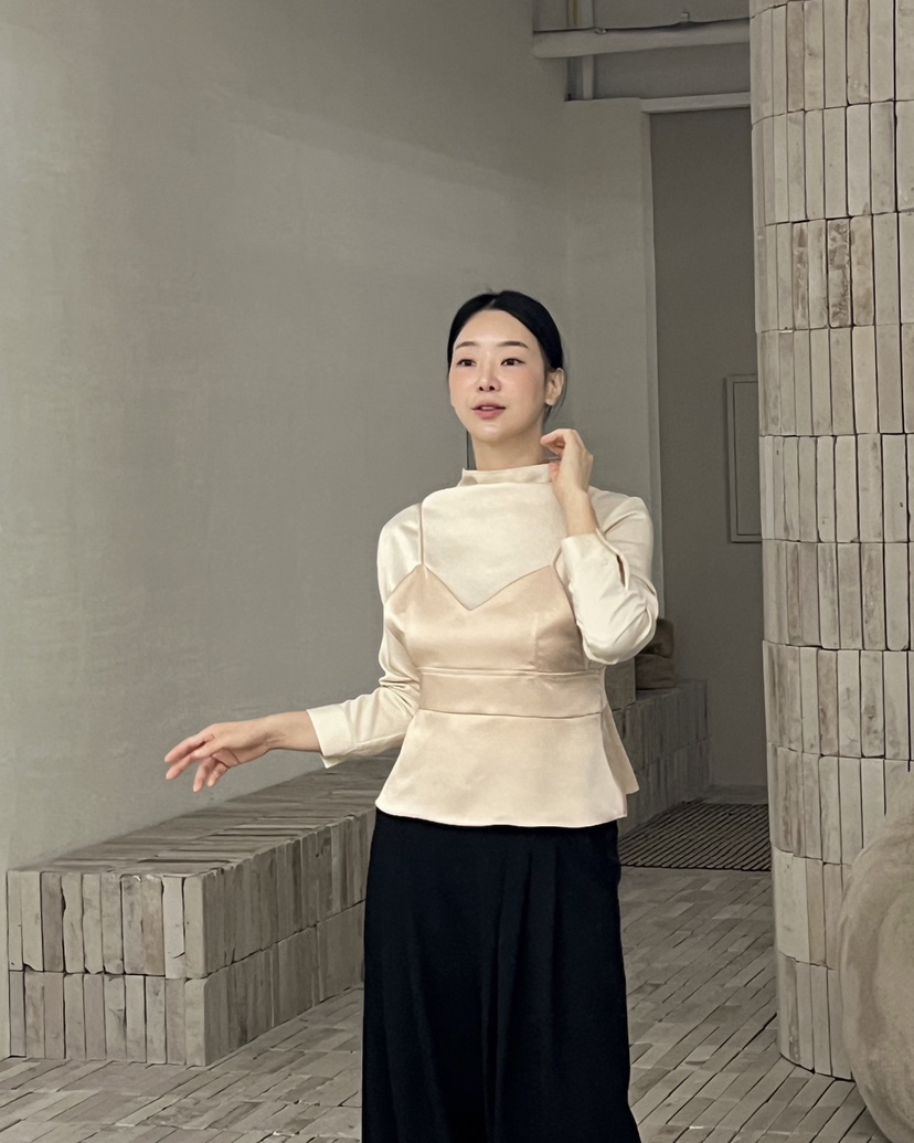 VERNI東大門㊣實拍女士新款25秋冬職業時尚推薦吊帶背心緞面VERNI吊帶/背心