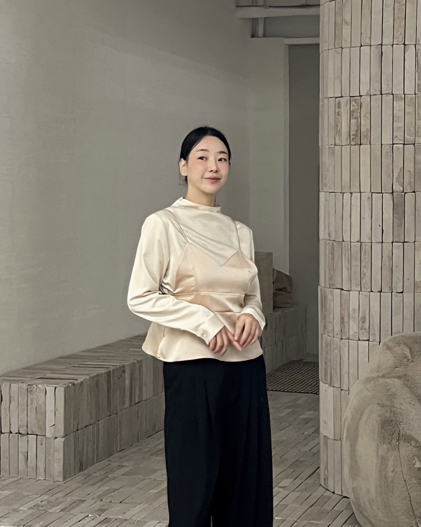 VERNI東大門㊣實拍女士新款25秋冬職業時尚推薦吊帶背心緞面VERNI吊帶/背心