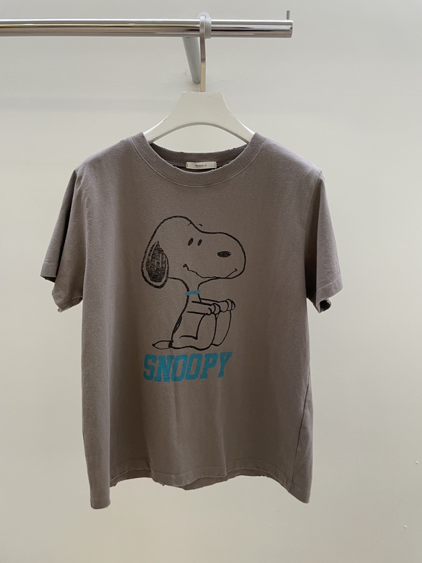 PEBBLE東大門㊣直郵女士新品休閑熱賣推薦職業時尚T恤史努比PEBBLE/LAYERT恤圖色2