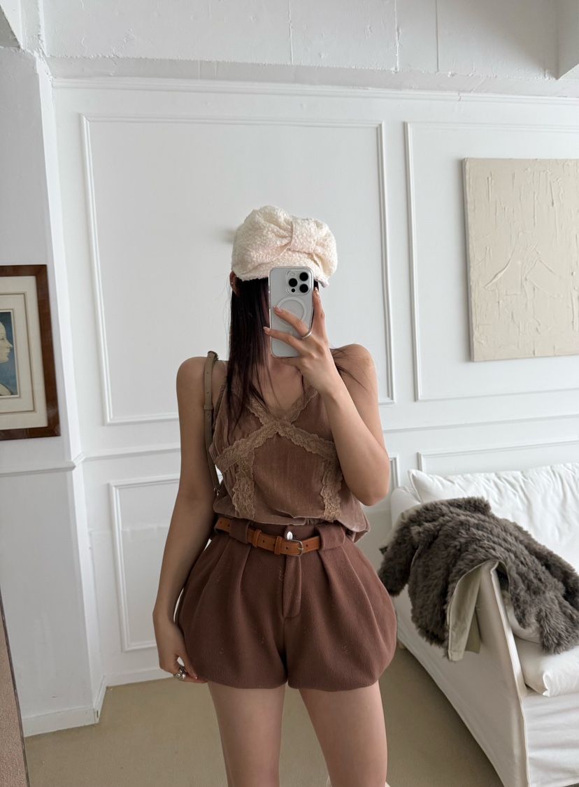 DENVER東大門㊣代購女士新款熱賣人氣職業25秋冬吊帶背心蕾絲DENVER吊帶/背心圖色3