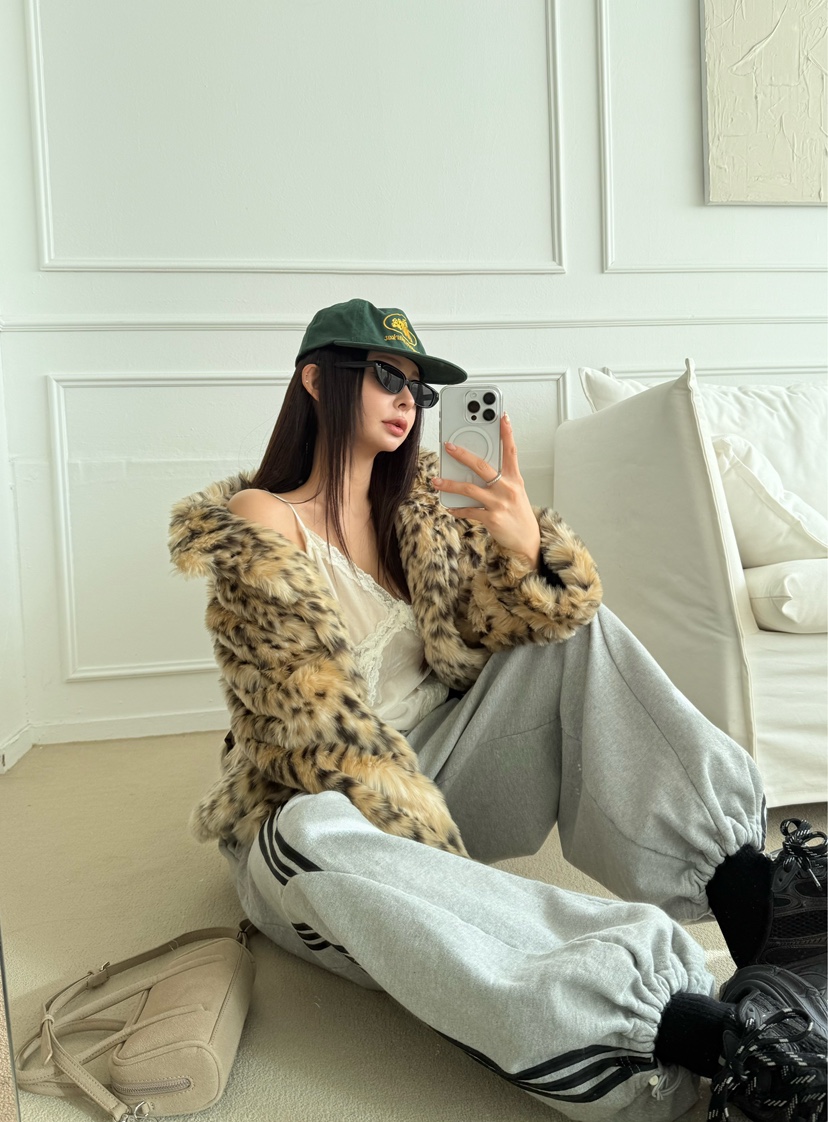 DENVER東大門㊣代購女士新品職業25秋冬時尚熱賣休閑短款大衣DENVER短款大衣