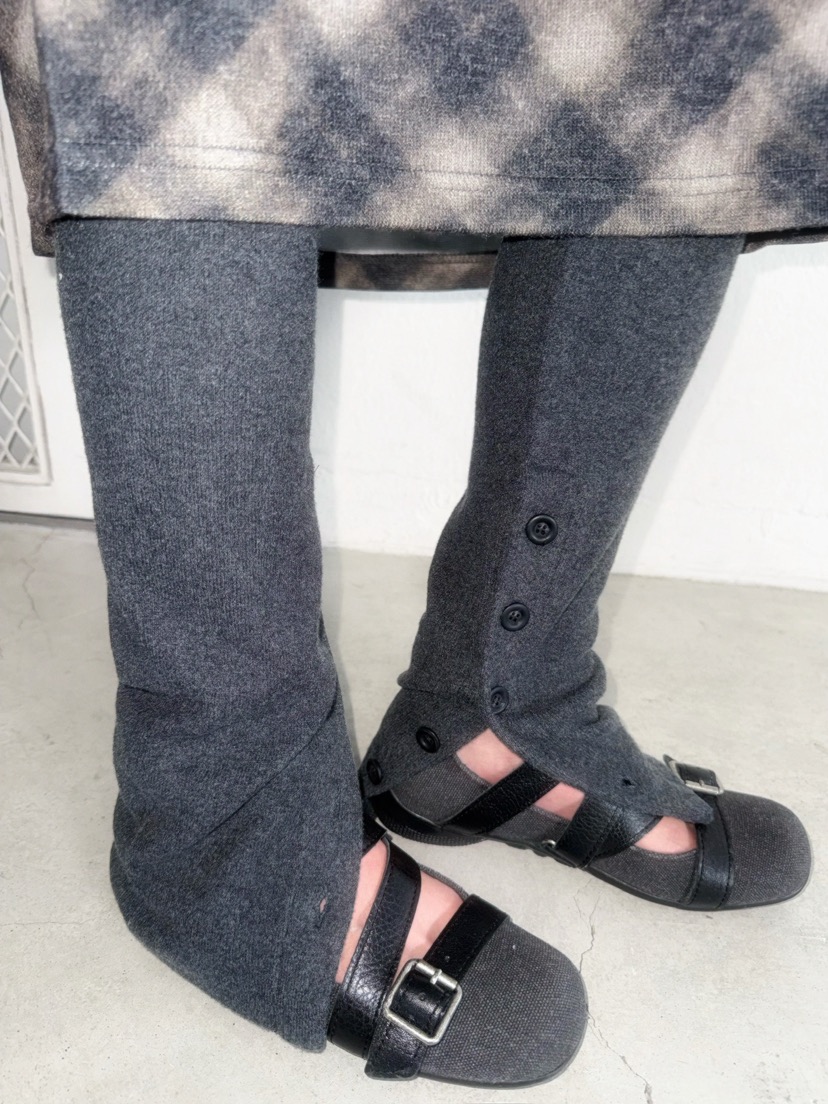 AWESOMESAUCE東大門㊣直郵女裝新款25秋冬打底褲鯊魚褲保暖AWESOME SAUCE打底褲/鯊魚褲