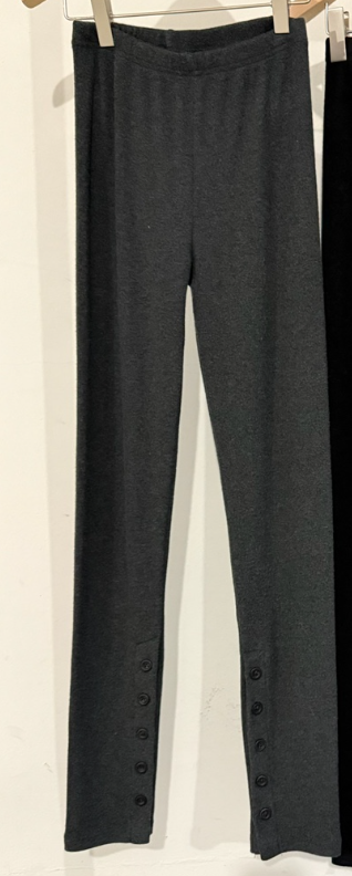 AWESOMESAUCE東大門㊣直郵女裝新款25秋冬打底褲鯊魚褲保暖AWESOME SAUCE打底褲/鯊魚褲圖色1