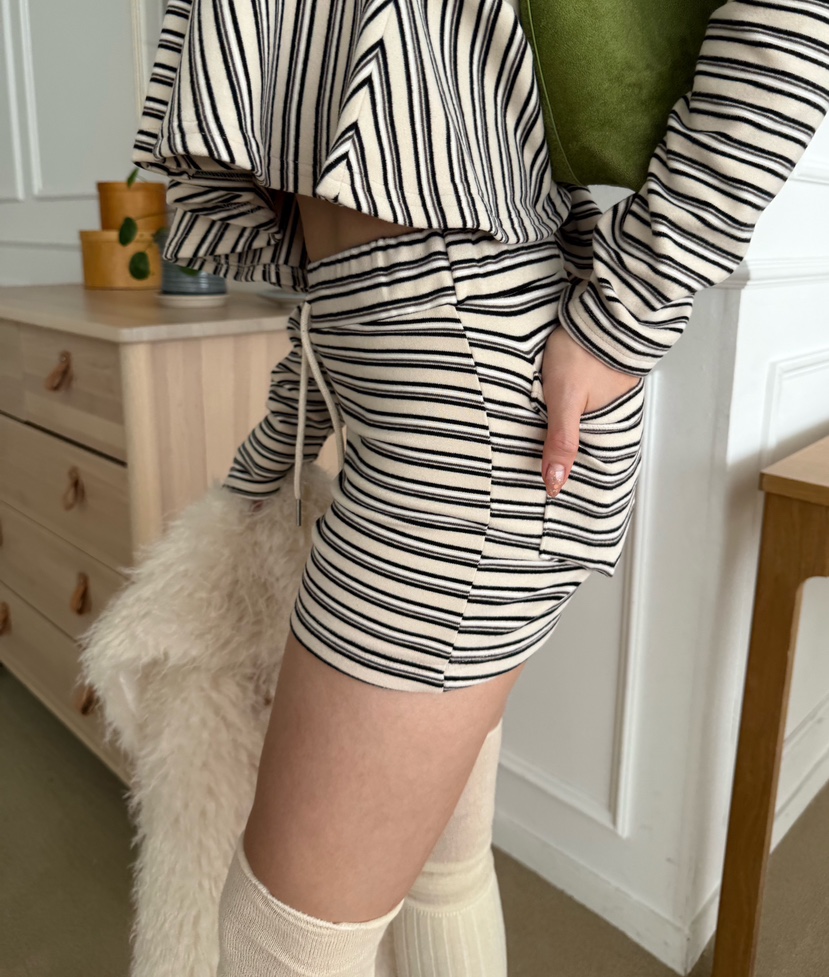 DENVER韓國直郵㊣女士新品25秋冬熱賣時尚推薦休閑人氣短褲DENVER短褲