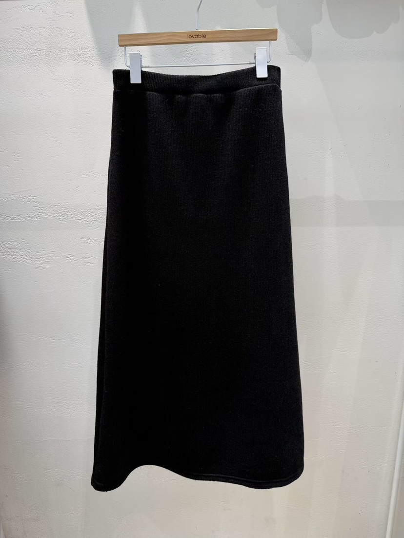 LOVABLE東大門㊣實拍女士新款時尚推薦熱賣休閑職業人氣長裙LOVABLE長裙